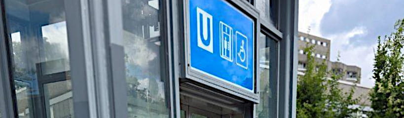 u-bahn-aufzug in der gropiusstadt
